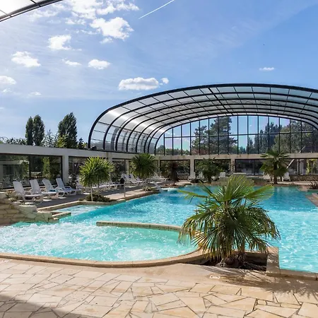 Kemping La Croix Du Vieux Pont