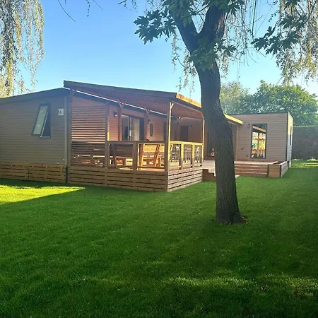 La Croix Du Vieux Pont *