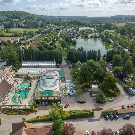 La Croix Du Vieux Pont *