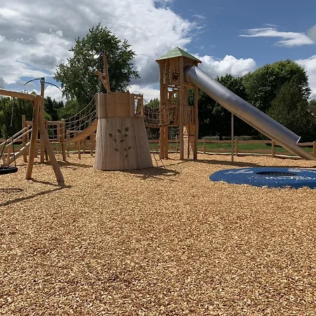 La Croix Du Vieux Pont *