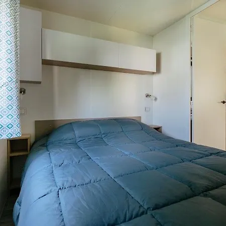 Kemping La Croix Du Vieux Pont