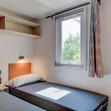 La Croix Du Vieux Pont Kemping Berny-Riviere