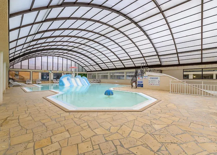 La Croix Du Vieux Pont Berny-Riviere